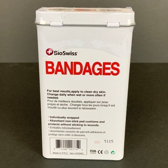 Sugar Skull Bandages Adhesive Strips Tin Box 50 Count Dia de los Muertos - Picture 3 of 6